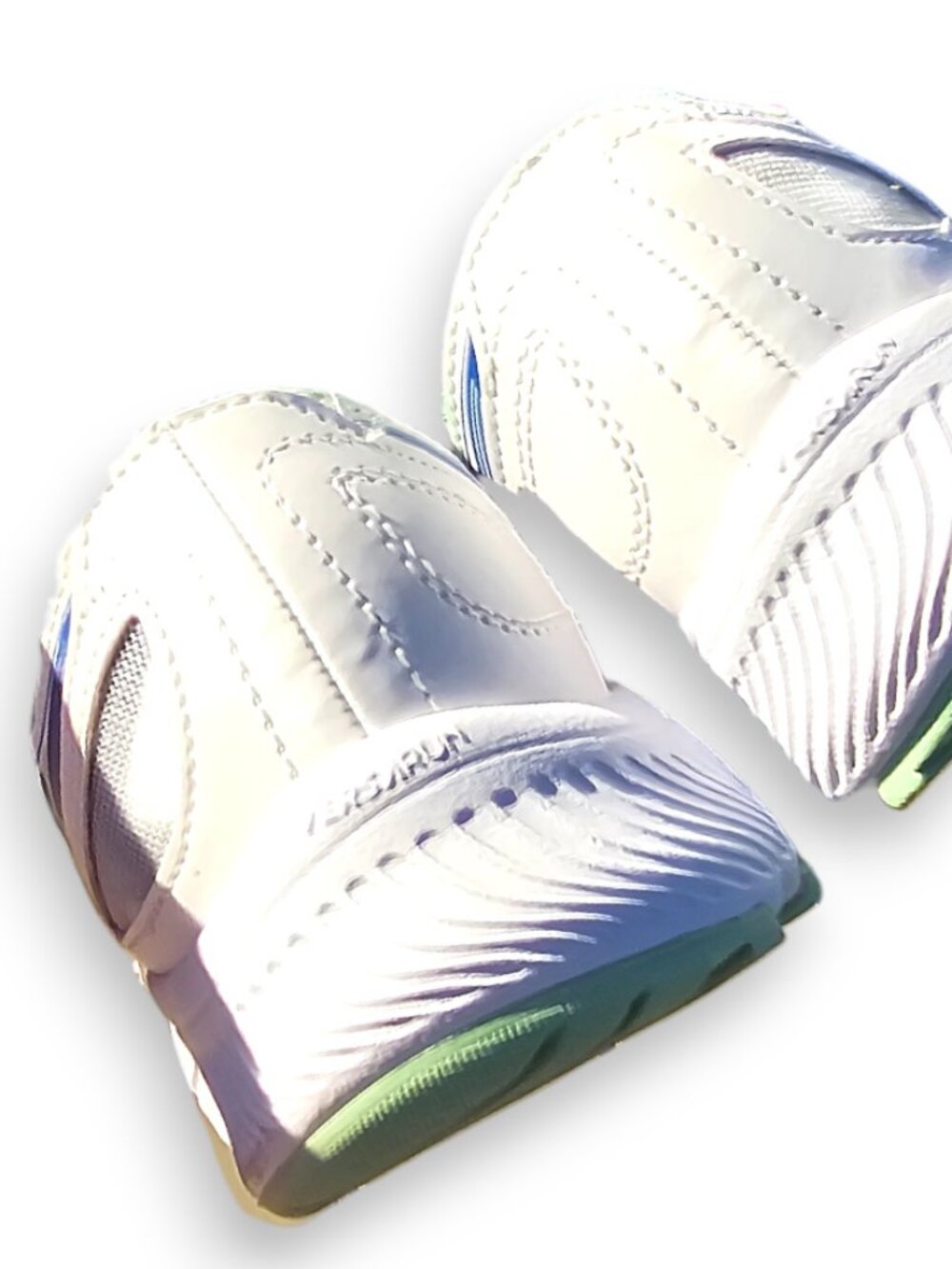 Saucony 6.5 White Running Shoes Sneakers - Picture 6 of 9